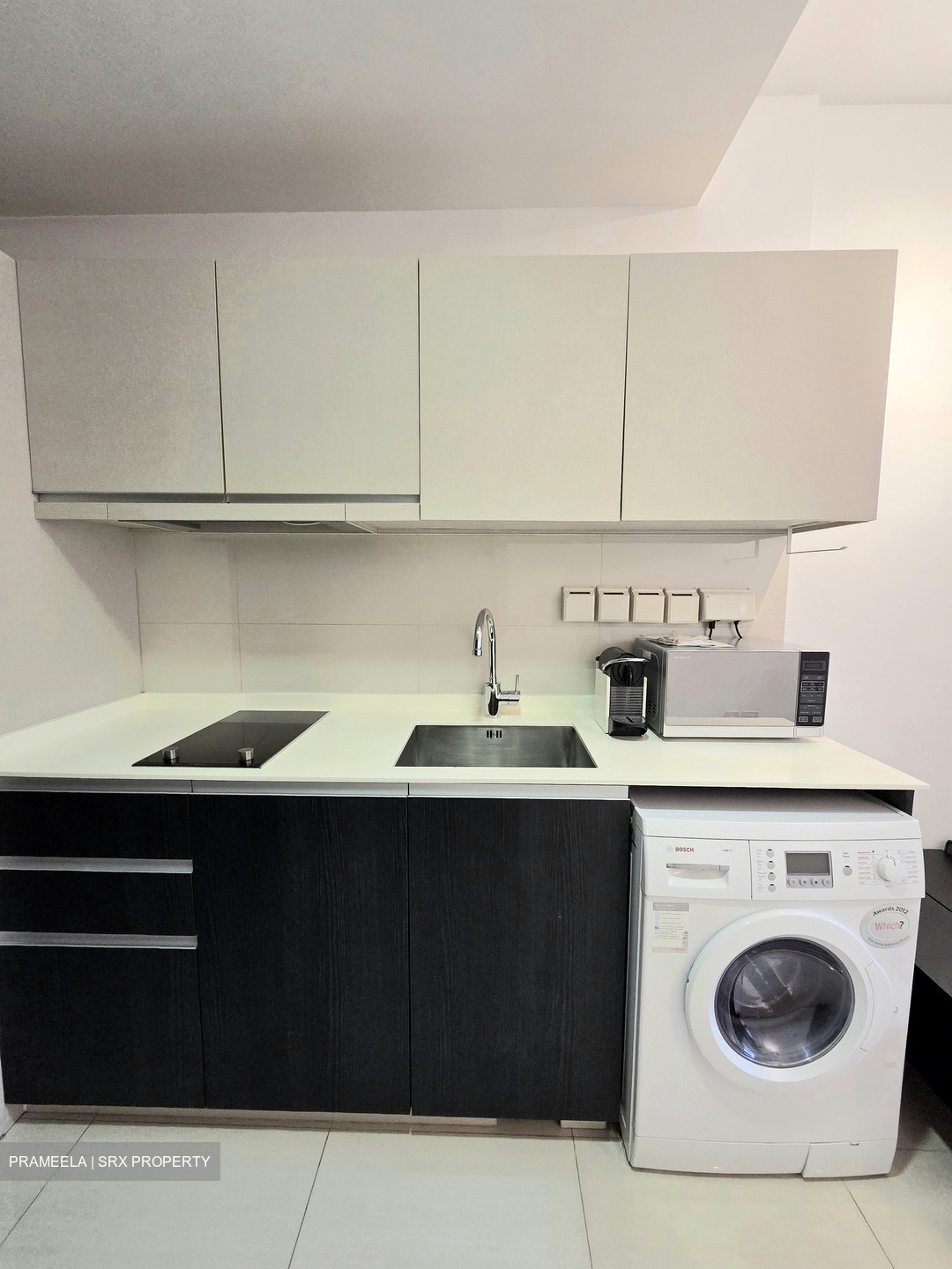 Suites 28 (D14), Apartment #598687071